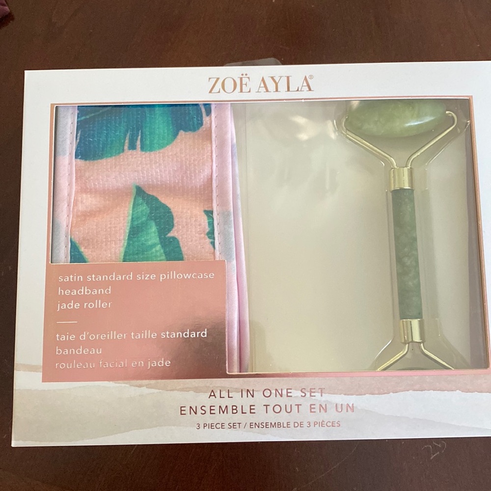 Zoe Ayla headband, satin pillowcase and jade roller set